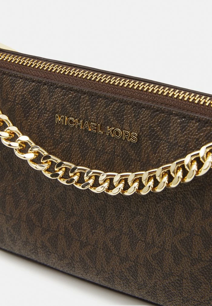 MICHAEL Michael Kors JET SET CHAIN POUCHETTE - Clutch - Brown 6 MICHAEL Michael Kors JET SET CHAIN POUCHETTE - Clutch - Brown - Image 4