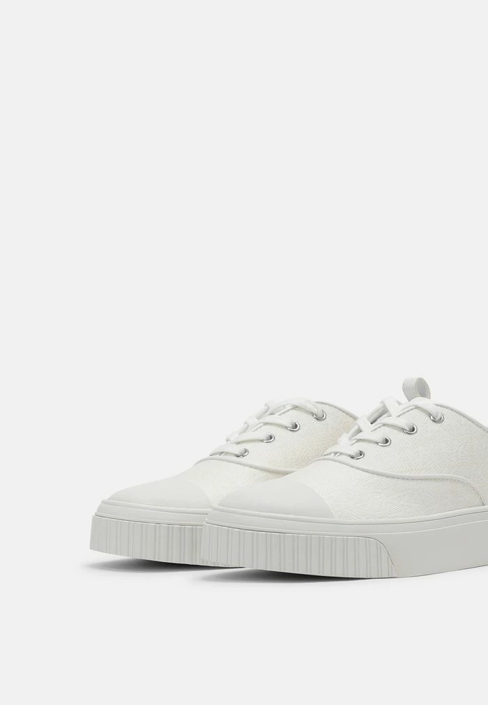 MICHAEL Michael Kors OLLIE LACE UP - Trainers - Optic White 9 MICHAEL Michael Kors OLLIE LACE UP - Trainers - Optic White - Image 7