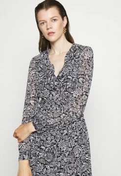 MICHAEL Michael Kors BICOLOR HIPPIE WRAP - Maxi Dress - Black/white -MICHAEL Michael Kors shop 9904a0e86b50402b830d7aea2e8b3e62