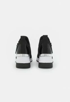 MICHAEL Michael Kors WILLIS TRAINER - Trainers - Black -MICHAEL Michael Kors shop a0c0f58f1c324c9a988288efd3713d05