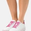 MICHAEL Michael Kors EMMETT LACE UP - Trainers - French Pink