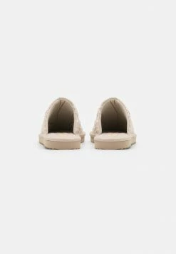 MICHAEL Michael Kors JANIS - Slippers - Natural -MICHAEL Michael Kors shop a7a9ed46b5f74d65b7ccec64adda20a8