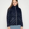 MICHAEL Michael Kors CHEVRON QUILTED PACKABLE - Light Jacket - Midnight -MICHAEL Michael Kors shop acef652ecc054e1eb0bd0d56eec0a09f