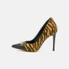 MICHAEL Michael Kors PARKER - Classic Heels - Marigold -MICHAEL Michael Kors shop b66ed60ba1fd4bec83f7754941b9c0c1
