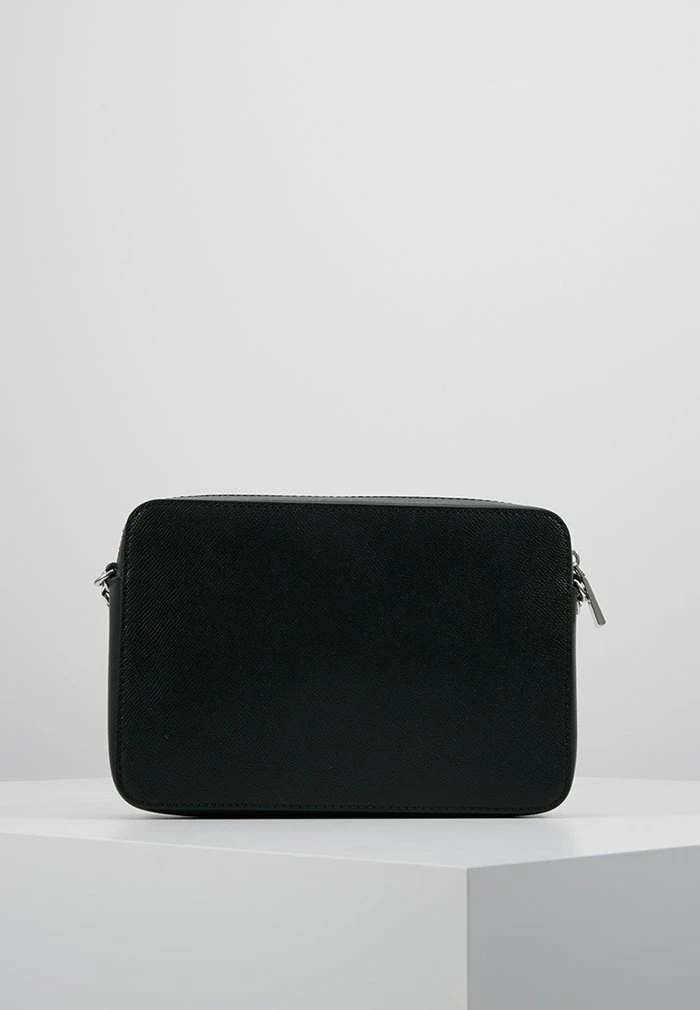 MICHAEL Michael Kors JET SET TRAVEL - Across Body Bag - Black 5 MICHAEL Michael Kors JET SET TRAVEL - Across Body Bag - Black - Image 3