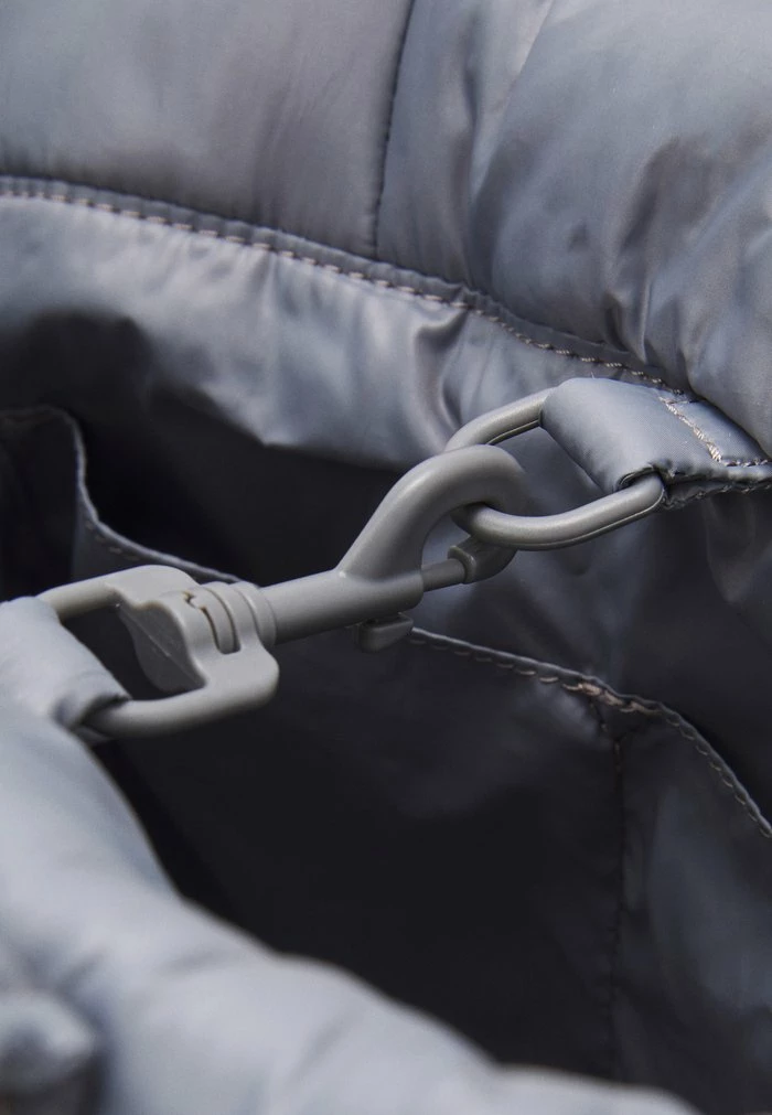 MICHAEL Michael Kors STIRLING TOTE - Tote Bag - Heather Grey 6 MICHAEL Michael Kors STIRLING TOTE - Tote Bag - Heather Grey - Image 4