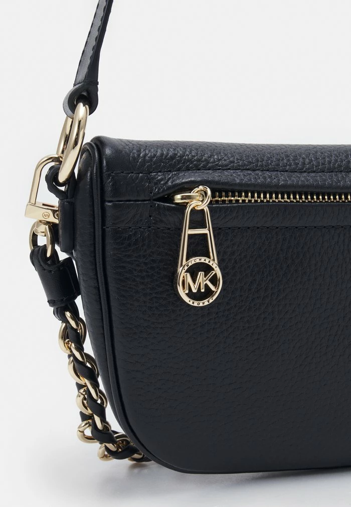 MICHAEL Michael Kors SLATER SLING - Across Body Bag - Black 6 MICHAEL Michael Kors SLATER SLING - Across Body Bag - Black - Image 4