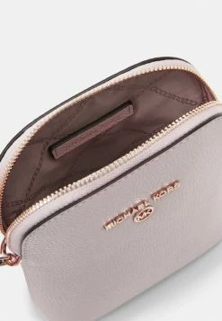 MICHAEL Michael Kors JET SET CHARM XBODY - Across Body Bag - Soft Pink -MICHAEL Michael Kors shop c5e70fd17fdf46c88ce4541095c8826e
