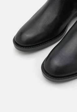 MICHAEL Michael Kors PARKER BOOT - Boots - Black/brown -MICHAEL Michael Kors shop c63854904a6540e7a3285ce55d5fc38a