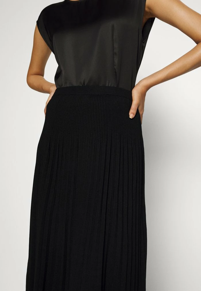 MICHAEL Michael Kors Pleated Skirt - Black 8 MICHAEL Michael Kors Pleated Skirt - Black - Image 6