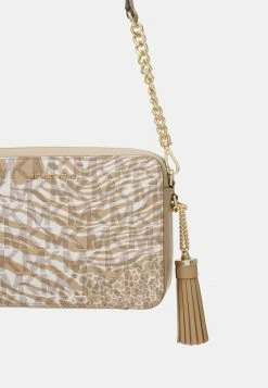MICHAEL Michael Kors JET SET CAMERA - Across Body Bag - Camel Multi -MICHAEL Michael Kors shop cfe69f89fd4140fd92494cc632eab478