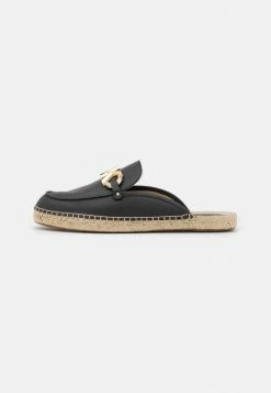 MICHAEL Michael Kors IZZY SLIDE - Mules - Black 10 MICHAEL Michael Kors IZZY SLIDE - Mules - Black -MICHAEL Michael Kors shop db4405bb2f004eb8aaca3e16528eaaed