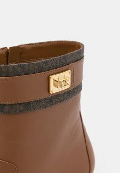 MICHAEL Michael Kors PADMA STRAP BOOTIE - Classic Ankle Boots - Brown/luggage 15 MICHAEL Michael Kors PADMA STRAP BOOTIE - Classic Ankle Boots - Brown/luggage -MICHAEL Michael Kors shop de86cea6765340529851e6752be5a566