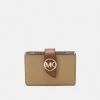 MICHAEL Michael Kors GREENWICH XS ACCORDIAN CARD CASE - Wallet - Camel Multi -MICHAEL Michael Kors shop dfe9b58fd7004dedae0fe988994c9a7a
