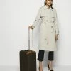 MICHAEL Michael Kors TRAVEL HARDCASE TROLLEY - Wheeled Suitcase - Brown/acorn -MICHAEL Michael Kors shop e7a569010068468c87f442fb9e94673d