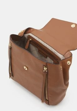 MICHAEL Michael Kors FREYA - Rucksack - Brown 10 MICHAEL Michael Kors FREYA - Rucksack - Brown -MICHAEL Michael Kors shop e7b12861f8ca4e4e8970d28a31ae5d96