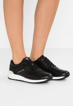 MICHAEL Michael Kors ALLIE - Trainers - Black