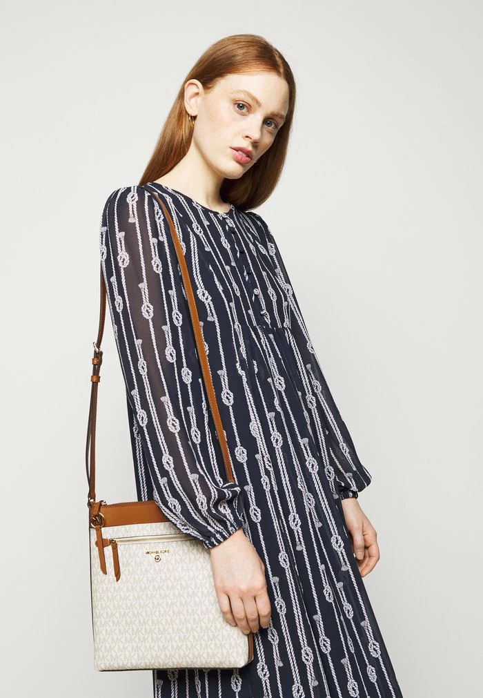 MICHAEL Michael Kors JET CHARM FLAT XBODY - Across Body Bag - Vanilla 3 MICHAEL Michael Kors JET CHARM FLAT XBODY - Across Body Bag - Vanilla