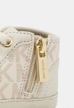 MICHAEL Michael Kors BABY OLLIE - First Shoes - Vanilla -MICHAEL Michael Kors shop fd6481954237465492b9aeb684d2f626