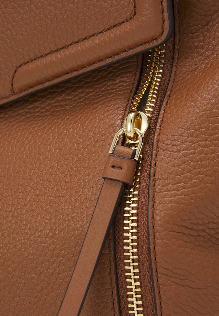 MICHAEL Michael Kors FREYA - Rucksack - Brown 7 MICHAEL Michael Kors FREYA - Rucksack - Brown - Image 5